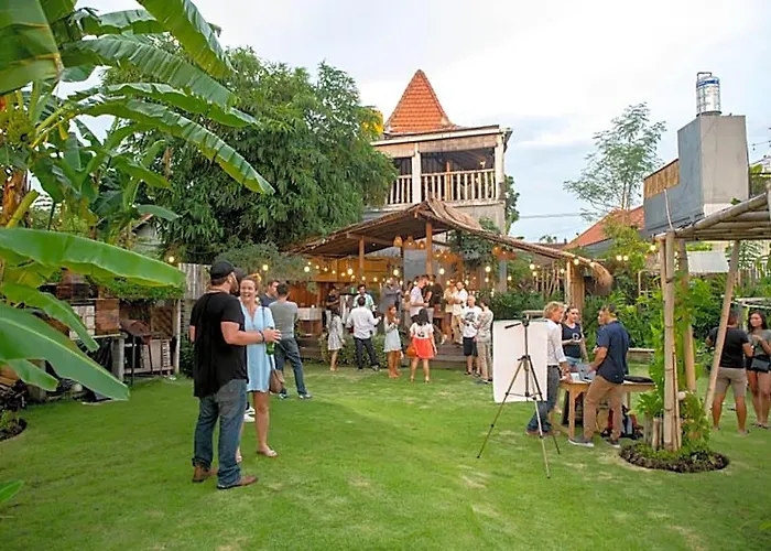 Draper Startup House For Entrepreneurs